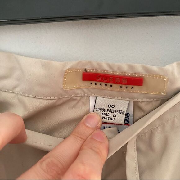 Guess Jeans Women’s Folded Hem Capri Pants size 30 - Picture 2 of 4